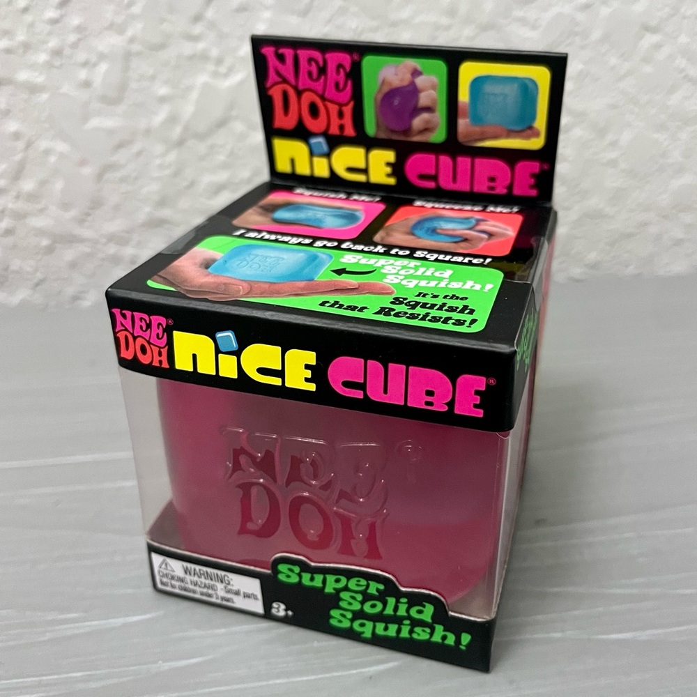 NeeDoh Nice Cube Super Solid Squish - Pink NWT Brand New